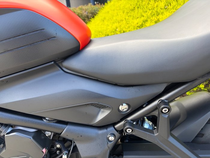 2022 Triumph TRIDENT 660