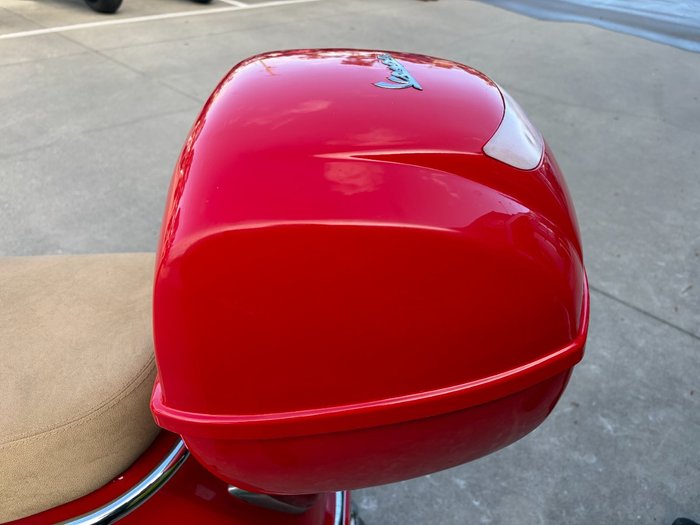 2012 VESPA LX 150 Red