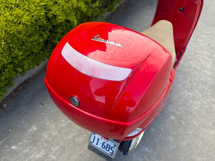 2012 VESPA LX 150 Red