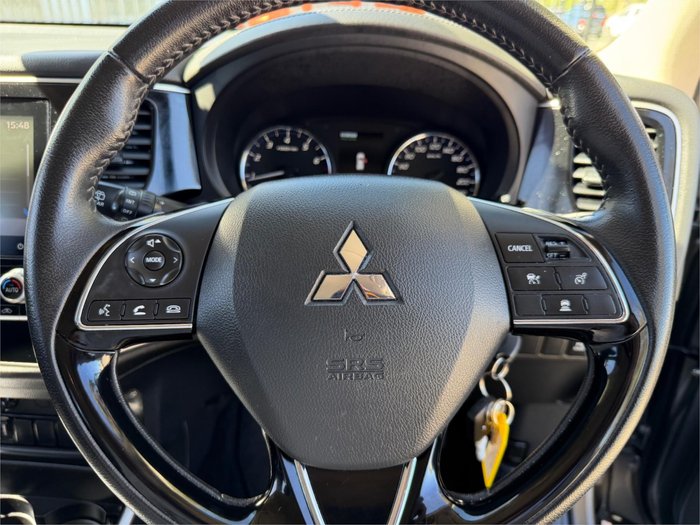 2019 MITSUBISHI OUTLANDER ES ADAS 5 SEAT (AWD)