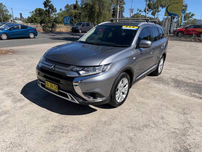 2019 MITSUBISHI OUTLANDER ES ADAS 5 SEAT (AWD)