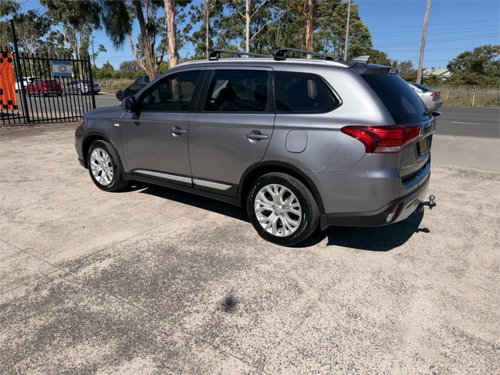 2019 MITSUBISHI OUTLANDER ES ADAS 5 SEAT (AWD)