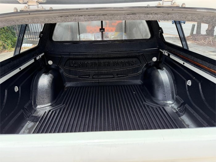 2014 MITSUBISHI TRITON GLX-R (4x4)