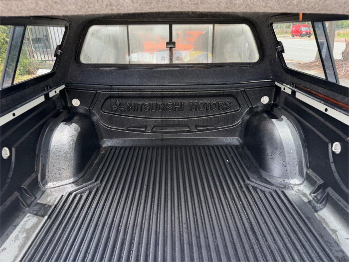 2014 MITSUBISHI TRITON GLX-R (4x4)