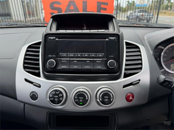 2014 MITSUBISHI TRITON GLX-R (4x4)