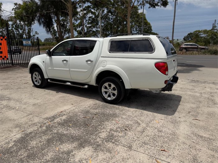 2014 MITSUBISHI TRITON GLX-R (4x4)