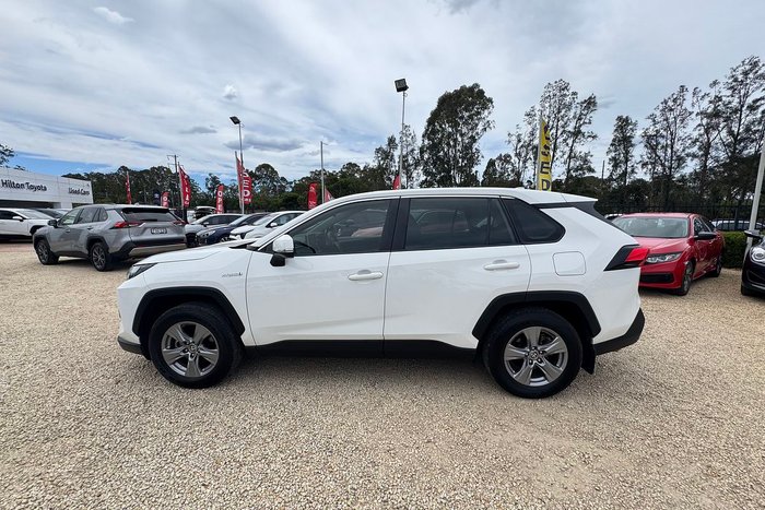 2022 Toyota RAV4 GX