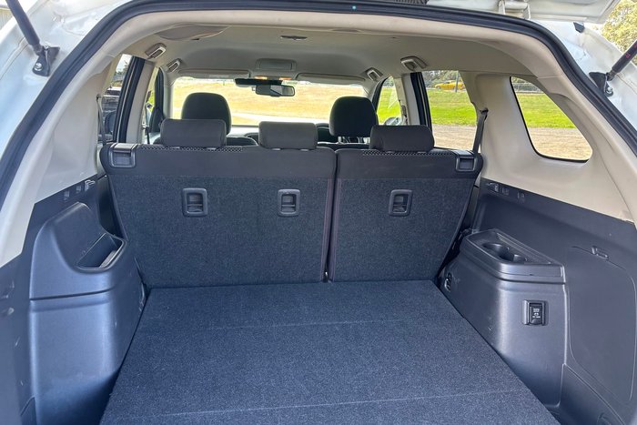 2016 Mitsubishi Outlander LS