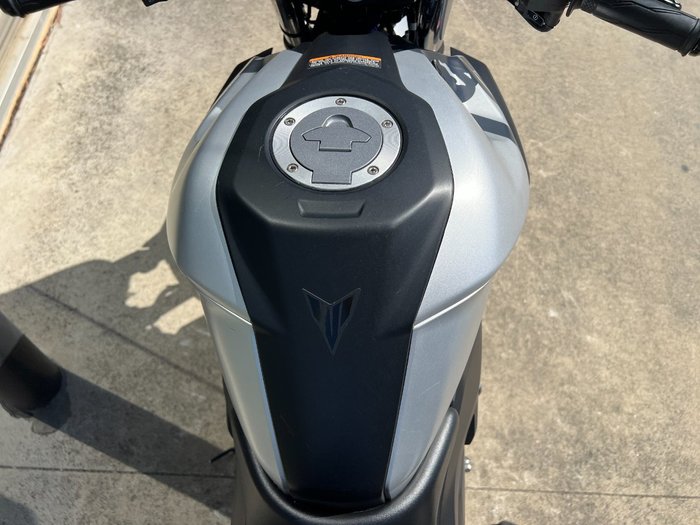 2016 Yamaha MT-03 (MT03LA) (ABS) SILVER