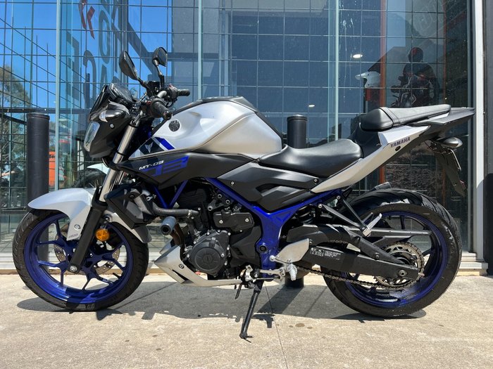 2016 Yamaha MT-03 (MT03LA) (ABS) SILVER