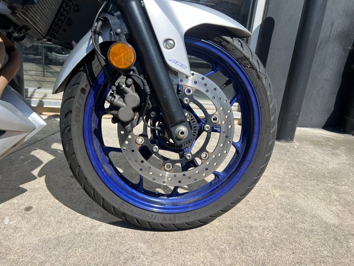 2016 Yamaha MT-03 (MT03LA) (ABS) SILVER