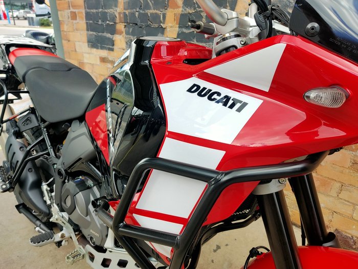 2025 DUCATI DESERT X DISCOVERY DUAL PURPOSE RED