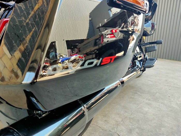 2024 HARLEY-DAVIDSON CVO ROAD GLIDE ST 121 (FLTRXSTSE) ROAD RAVEN METALLIC