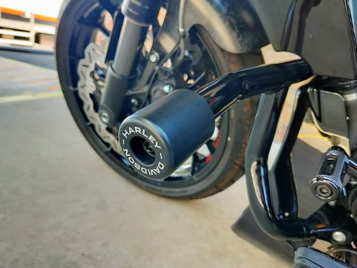 2024 HARLEY-DAVIDSON CVO ROAD GLIDE ST 121 (FLTRXSTSE) ROAD RAVEN METALLIC