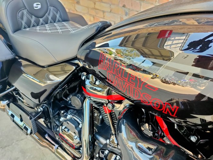 2024 HARLEY-DAVIDSON CVO ROAD GLIDE ST 121 (FLTRXSTSE) ROAD RAVEN METALLIC