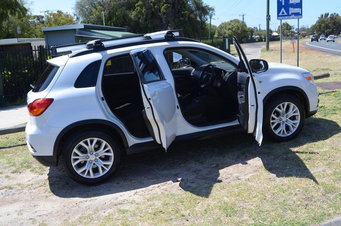 2018 Mitsubishi ASX ES ADAS