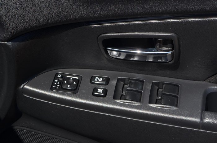 2018 Mitsubishi ASX ES ADAS