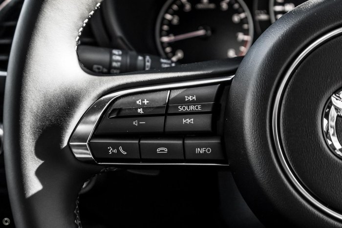 2025 Mazda 3 G20 Touring