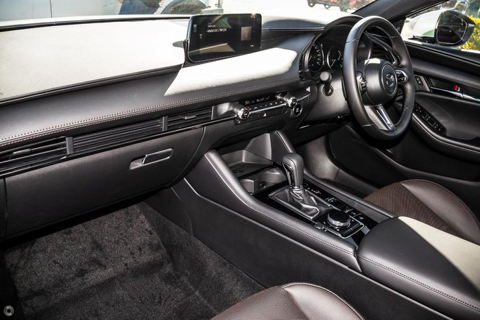 2025 Mazda 3 G20 Touring