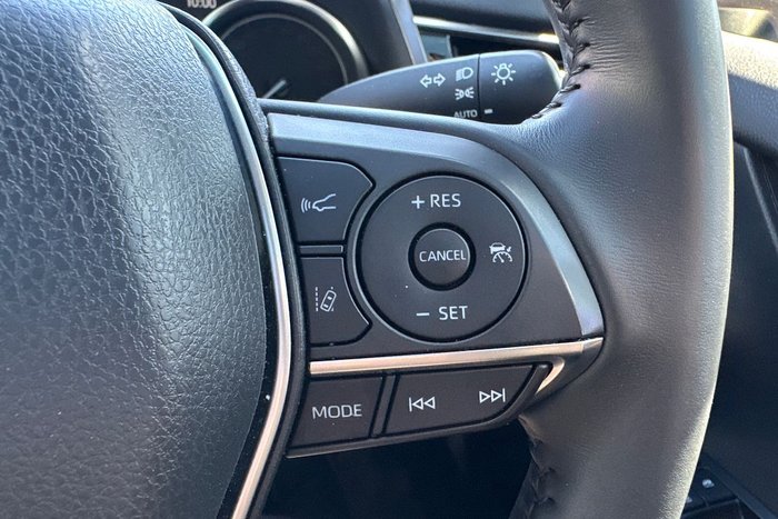 2023 Toyota Camry SL