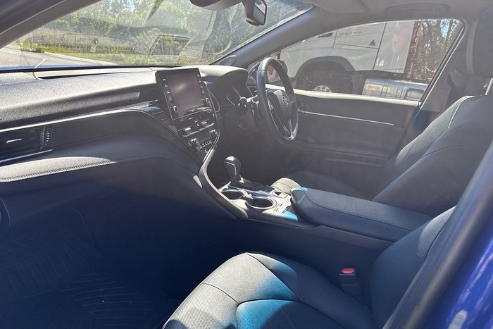 2023 Toyota Camry SL