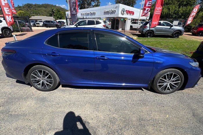 2023 Toyota Camry SL