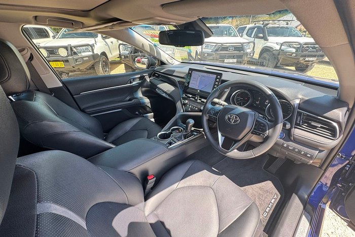 2023 Toyota Camry SL