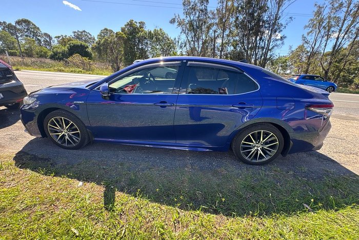 2023 Toyota Camry SL