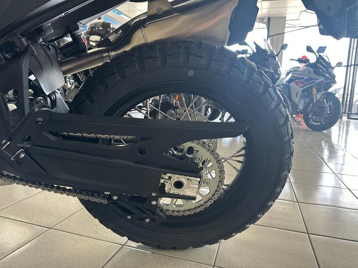 2025 CFMOTO 800MT-X LS MT Black