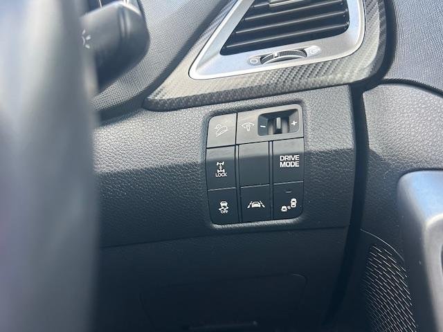 2017 Hyundai Santa Fe Elite