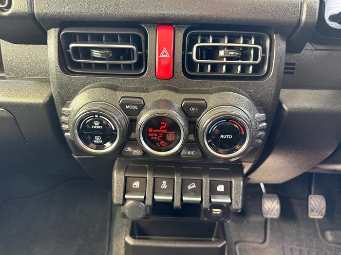 2019 Suzuki Jimny GLX