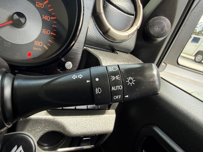 2019 Suzuki Jimny GLX