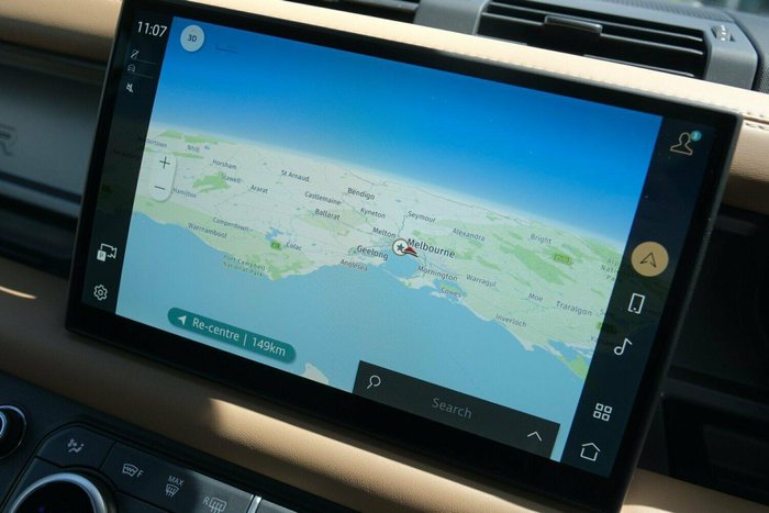 2025 Land Rover Defender 110 P525 V8 L663 MY25.5 AWD Fuji White