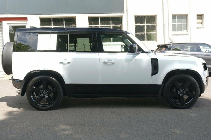 2025 Land Rover Defender 110 P525 V8 L663 MY25.5 AWD Fuji White