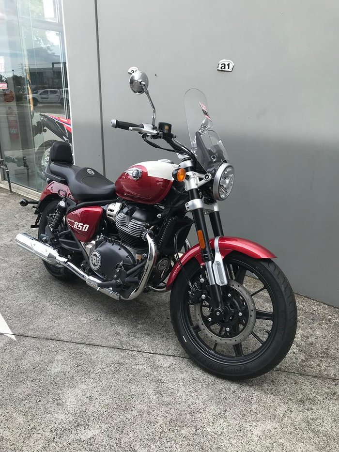 2023 Royal Enfield Super Meteor 650