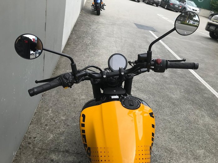 2025 Royal Enfield Guerrilla 450