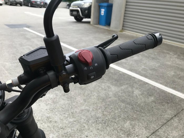 2025 Royal Enfield Guerrilla 450