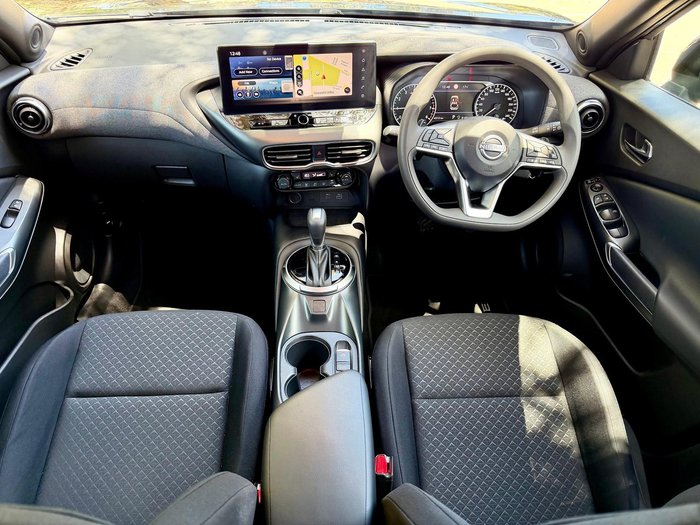 2024 Nissan JUKE ST+