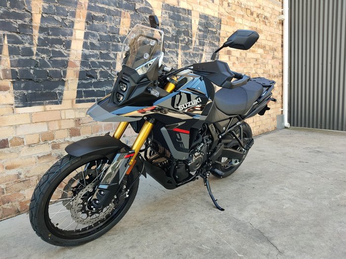 2026 SUZUKI V-STROM 800DE DUAL PURPOSE BLACK