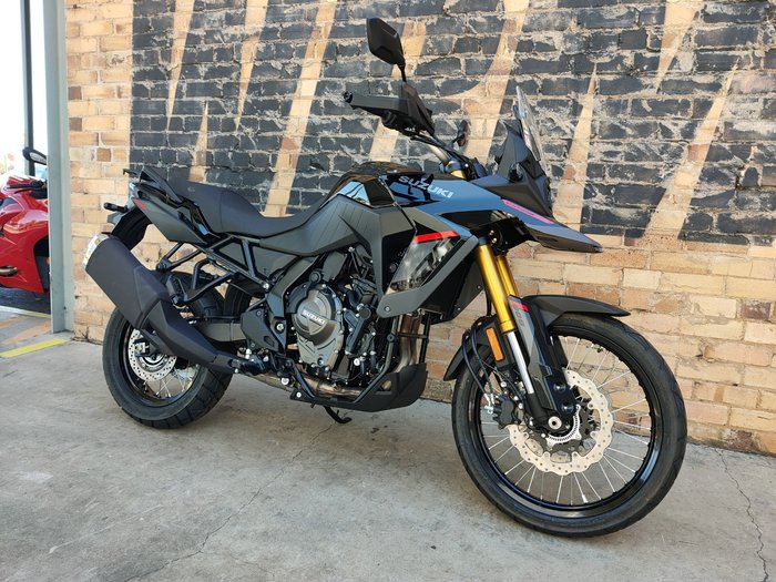 2026 SUZUKI V-STROM 800DE DUAL PURPOSE BLACK