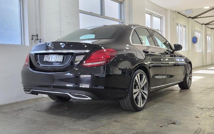 2018 Mercedes-Benz C-Class C200