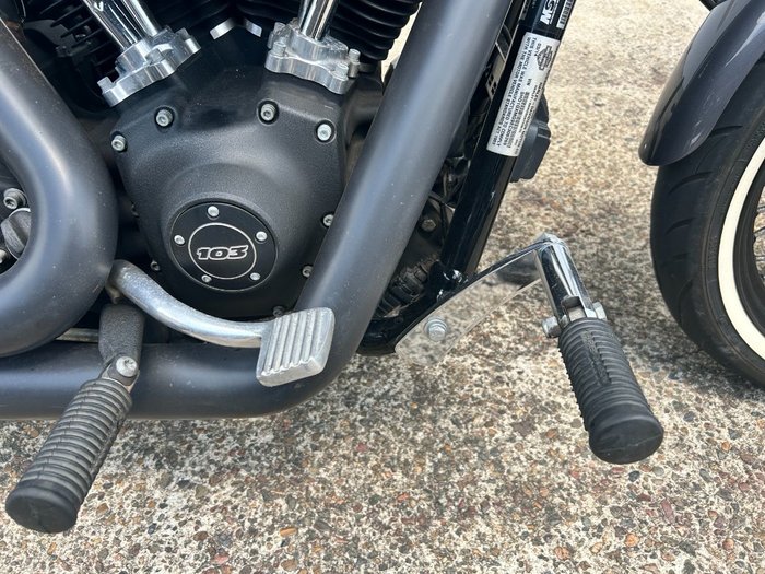 2014 Harley-Davidson FXDB STREET BOB GREY