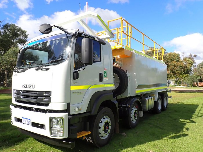 2025 Isuzu F Series FYH 300-350 White