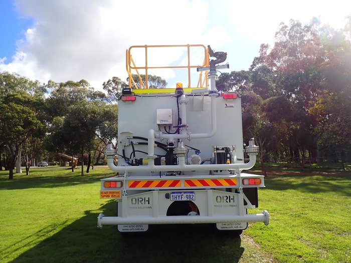 2025 Isuzu F Series FYH 300-350 White