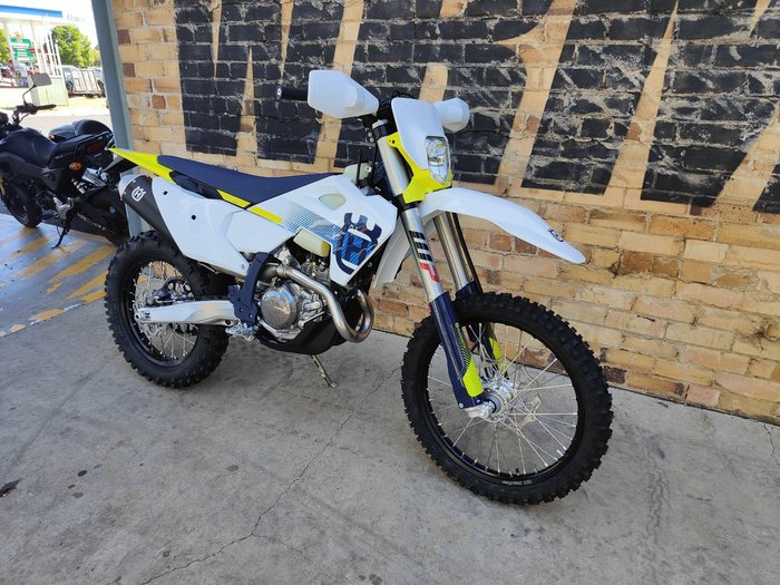 2024 HUSQVARNA FE 450 ENDURO WHITE