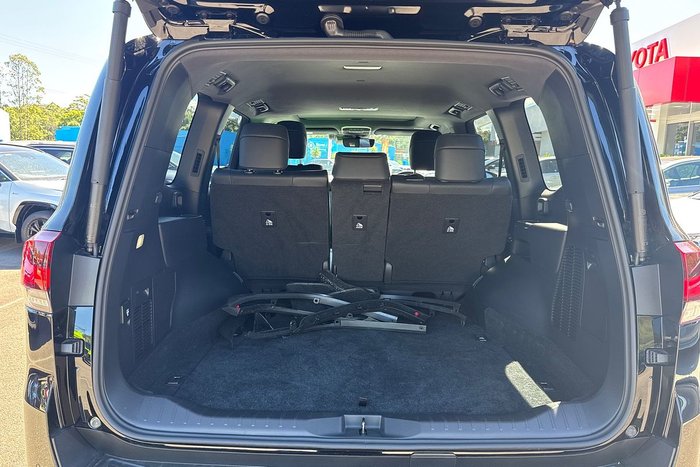 2025 Toyota Landcruiser GR Sport