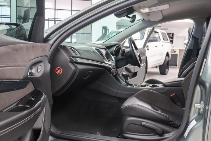 2013 Holden Special Vehicles Maloo R8 GEN-F MY14 Regal Peacock