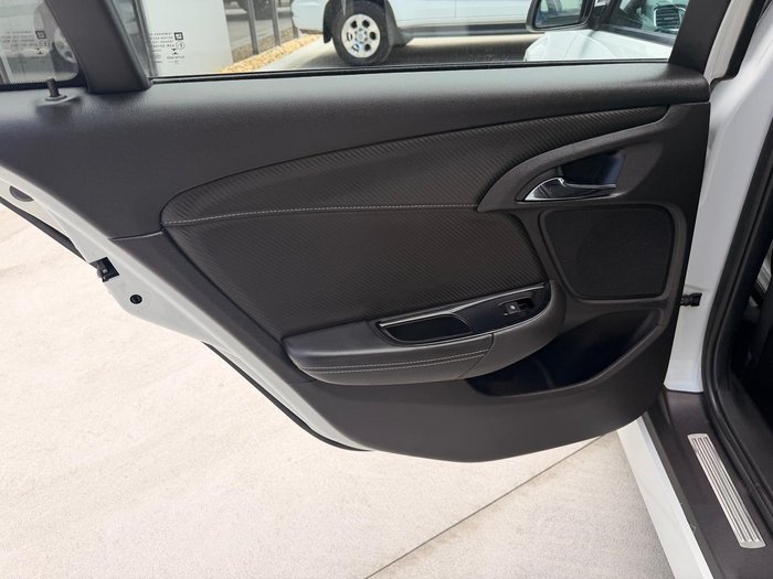 2016 Holden Commodore SV6