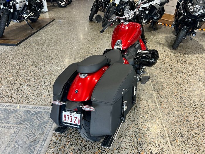 2025 BMW Motorrad R 18 CLASSIC HIGHLINE RACING RED