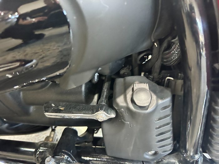 2025 BMW Motorrad R 18 CLASSIC HIGHLINE RACING RED